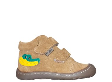 Pierwsze buty Ameko Nil Carmel