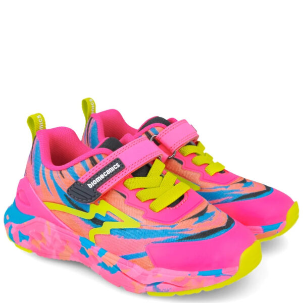 Różowe buty sportowe dziewczęce Biomecanics Fuchsia 252273-B146